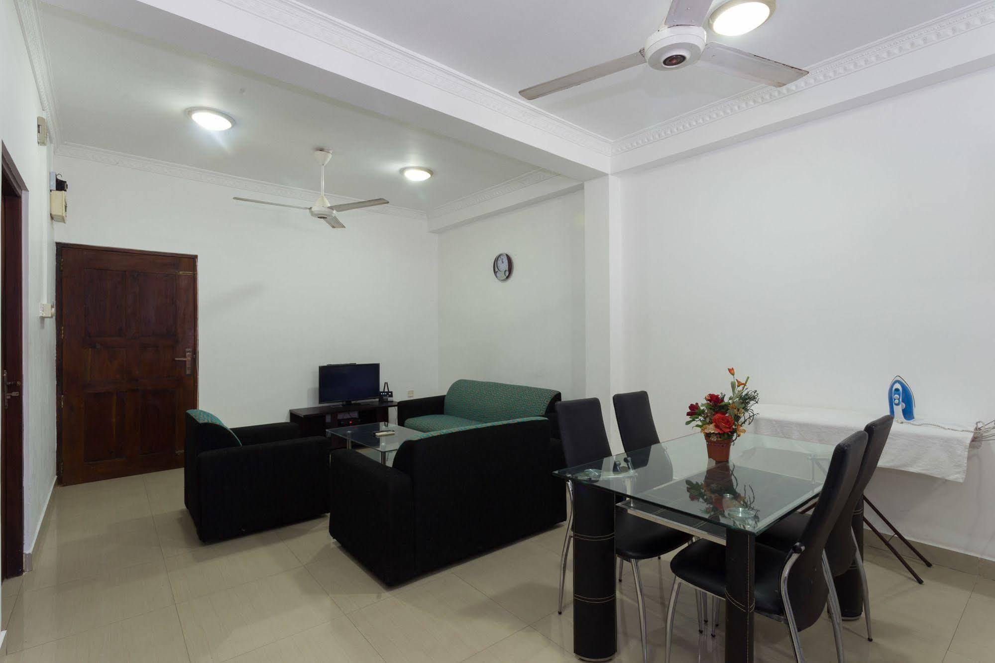 Akara Suites And Serviced Apartments @ Lorenze Rd Colombo Exterior photo
